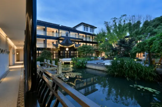 同裡花間堂·麗則女學 住宿飯店