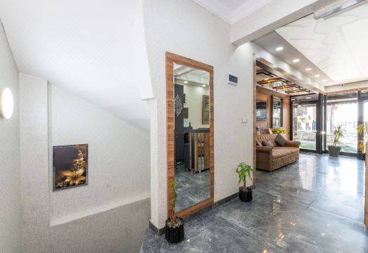 5. 라 세레나 호텔..