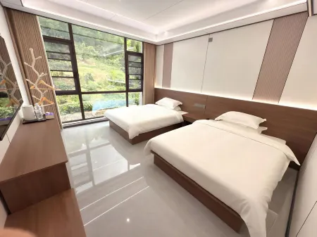 fengyuxuan homestay Отели рядом с достопримечательностью «Waishuangxi Ropeway»