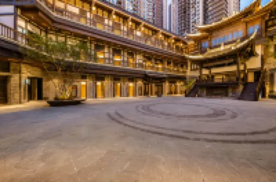 โรงแรม JI (ถนนหนานปิน ฉงชิ่ง ถนนเก่าตานจื่อซื่อ) โรงแรมใกล้ที่ตั้งของค่ายทหารเรือฝรั่งเศส