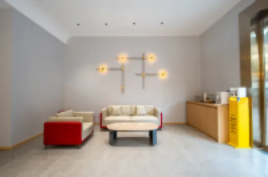 Xiyue Hotel Migong Walmart Minfa Plaza Store Hotels near Mi Fu Memorial Temple