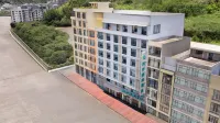 City Comfort Inn (Napo Bus Terminal) Hotels near Napo Martyrs Cemetery