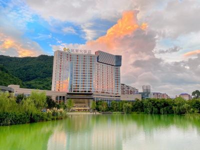 Gloria Grand Hotel Jishou