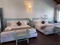 Nataya Round House Coral Bay Resort