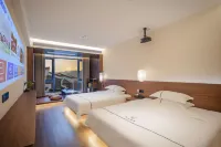 Xishan Leshui Homestay (Nanyue Hengshan Scenic Area Nanyue Daming Temple)