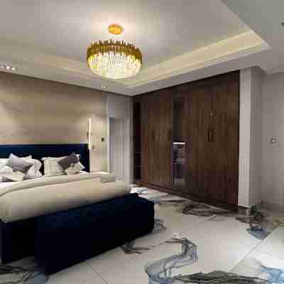 Sujimoto Residences MacDonald Rooms