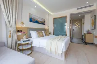 Lisilai Hotel (HSBC Plaza)