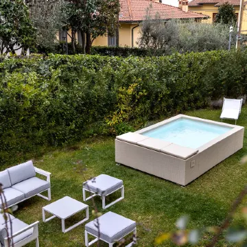 Great house with pool and gym near Florence. Prato