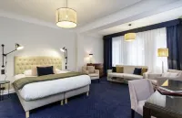 르 마누아 호텔 르 뚜께-빠히-쁠라쥬 호텔