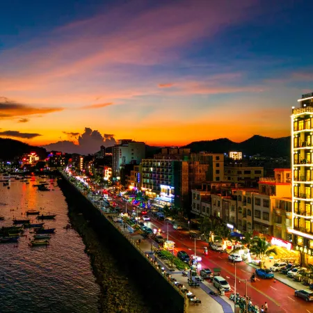 Jinfeng Seaview Hotel (Yangjiang Dongping Pearl Bay Branch)