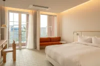 Konst Hotel - مسبح غير متناهي