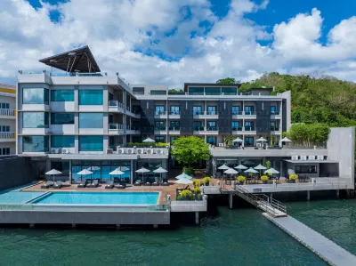 Two Seasons Coron Bayside Hotel Hotel a 