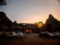 黃姚大公館（黃姚古鎮景區龍爪榕店） - 停車場