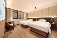 Echarm Hotel (Chongqing Jiefangbei Pedestrian Street Hongyadong Branch) - New