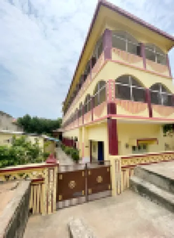 Jolly Homes - 400 Mtrs from ISKCON