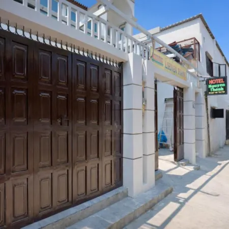 Nguyen Thanh Hotel Отели рядом с достопримечательностью «Гипермаркет Vincom Plaza Thu Duc»