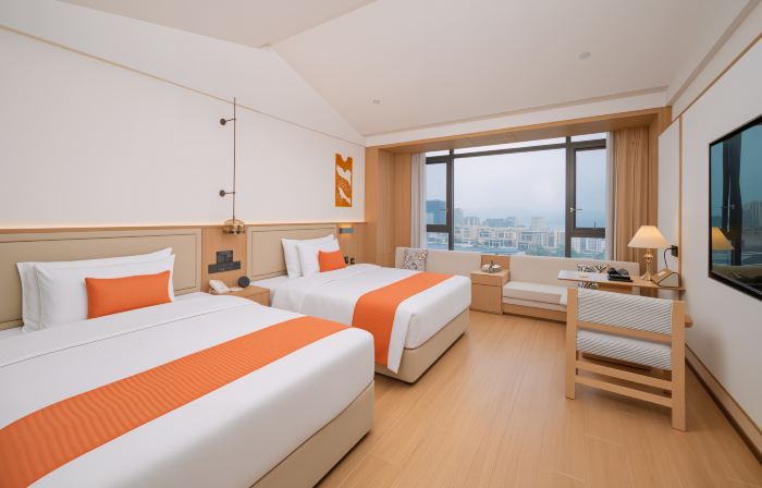Zhenxiong Shengjin Hotel (Mission Hills Shopping Park)