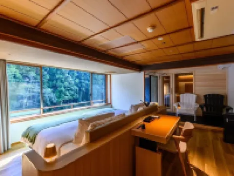 ซันซุยคัง คาวายู มิโดริยะ โรงแรมในทานาเบะ