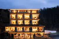 Floral Hotel · Guanhe Wild Charm Hotel