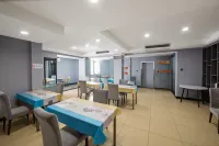 Huahua Hotel