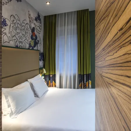 Mercure Roma Centro St. John Отели рядом с достопримечательностью «Сан-Джованни»