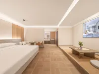 ELONG WG.INTL BEIJING SANLITUN Hotels near Chaoyang