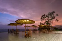 Dream Cliff Mountain Resort