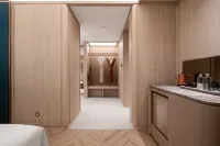 โรงแรมคริสตัล เอี้ยนไถ มหาวิทยาลัย - ที่มีบาร์