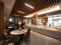 Mile Shiyue Boya Hot Spring Hotel ((Huquan Ecological Garden Huquan Banshan Hot Spring Shop)) Hotels in Mile City