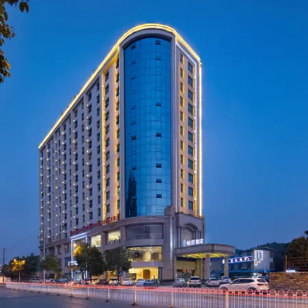Ezzy Hotel (Liuyang River Fengguang Bridge Branch)