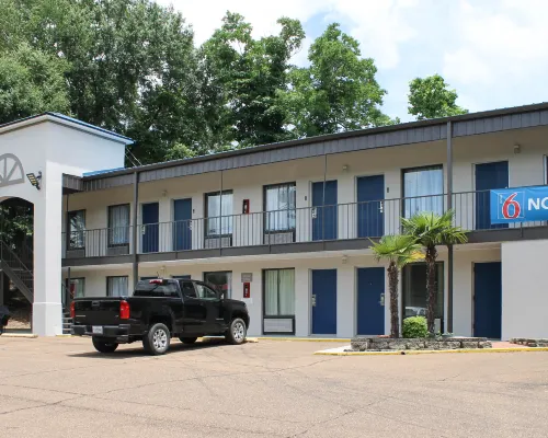Motel 6 - McComb, MS Hotels in Pike County