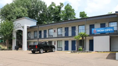 Motel 6 – 麥庫姆, 密西西比州 酒店