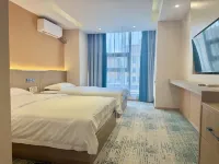 Qixing Grand Hotel (Pu'an People's Hospital Sports and Leisure Plaza) Hotels in Pu'an