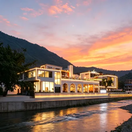  CloudDream Forest Hotel