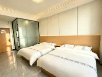 Delingha Qinghe Homestay