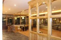 Langmusi Gengpan Homestay (Bailongjiang Canyon) - วิวภูเขา