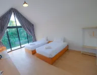 Pruksa Valley Resort - balcony