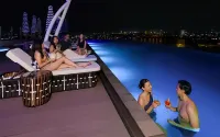 The Trans Luxury Hotel Surabaya - Luxury