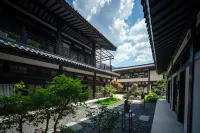 Maple Grove Inn (Baquanxia Store) - balcony