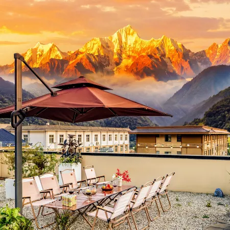 Buyou Bieyuan (Moxi Ancient Town, Hailuogou Glacier Forest Park Visitor Center Branch)
