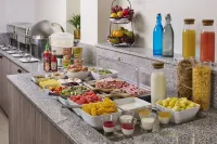 Fraser Suites Paris La Défense - 5-Star