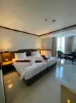 Suntara Wellness Resort & Hotel - parking