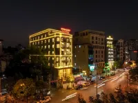 Reyna Luxury Hotel Hotels in Quan Nam Tu Liem