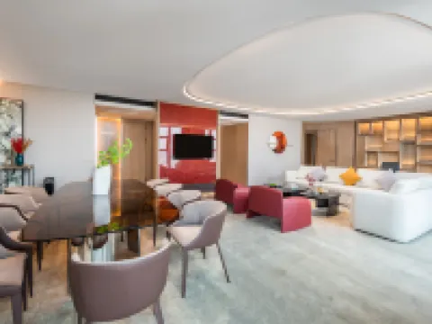 Ramada Hotel Hotels in Xiangyang