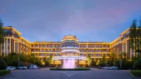 Oriental Rihigh International Hot Spring Resort Hotel di Yishui County