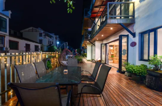 Ximan Tianmen Shanju Holiday Hostel Hotel berhampiran Tianmen Mountain National Forest Park