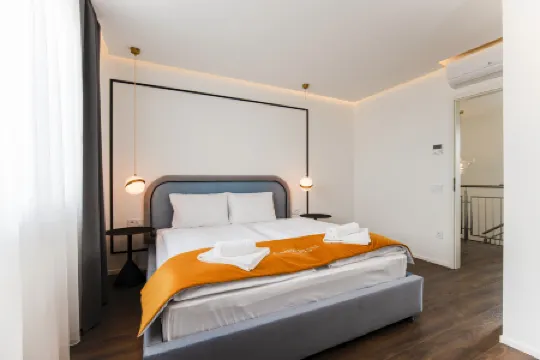 The Amberlyn Suite Hotel