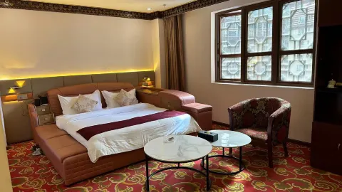 Hotel Lantau in Qamdo