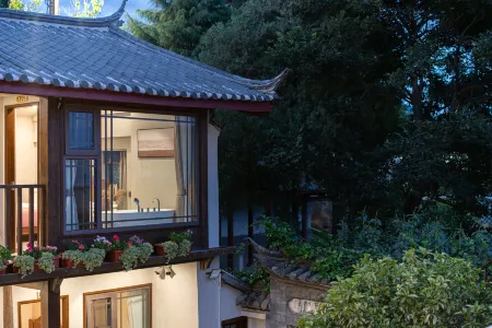 Lijiang Ancient Town - Green Willows Inn.