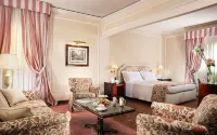 Hotel De La Ville Hotels in Florens